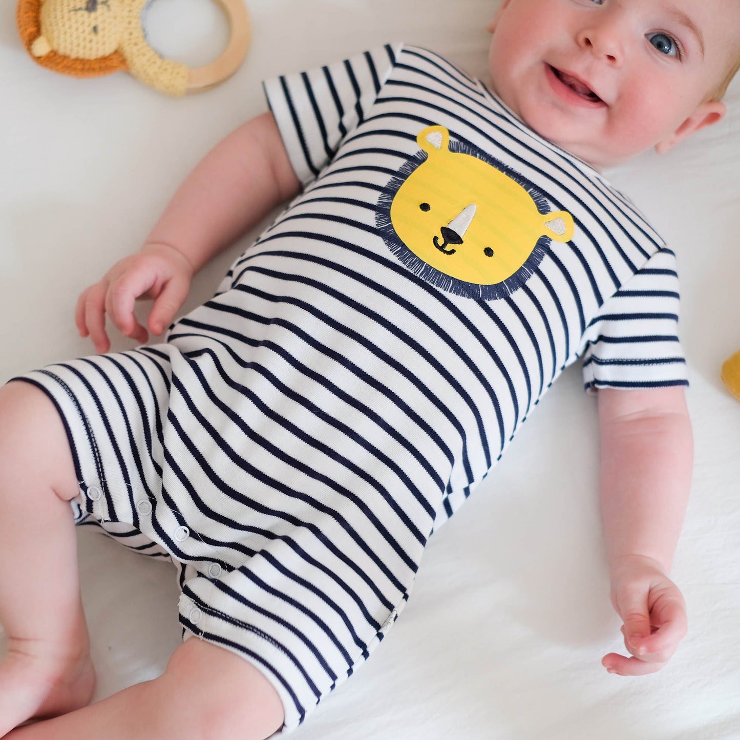 Carrément Beau Lion - Short sleeve romper - Little Hero Kids